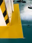 滚装船 待售