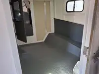 拖船 待售