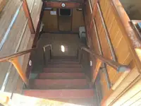渡轮 待售