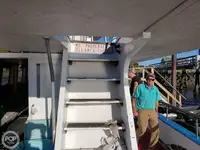 渡轮 待售