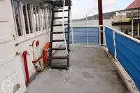 渡轮 待售