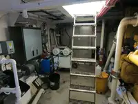 拖船 待售