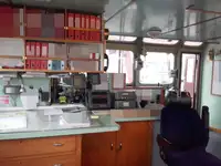 拖船 待售