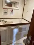 渡轮 待售