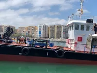 工作船 待售