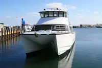 双体船 待售