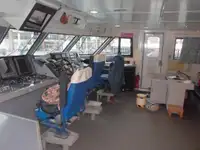 渡轮 待售