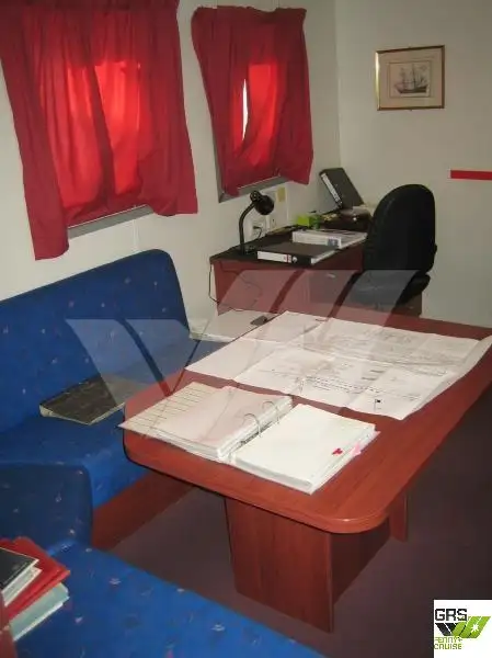 邮轮 待售