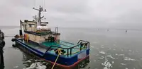 拖船 待售