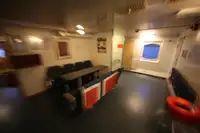 滚装船 待售