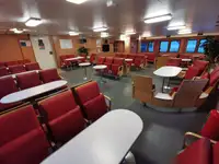 滚装船 待售