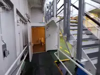 滚装船 待售