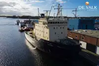 破冰船 待售