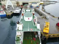滚装船 待售
