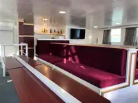滚装船 出售