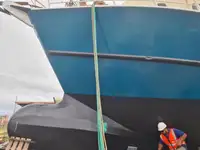 拖网渔船 出售
