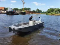 工作船 出售
