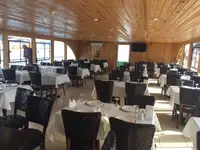 餐厅船 出售